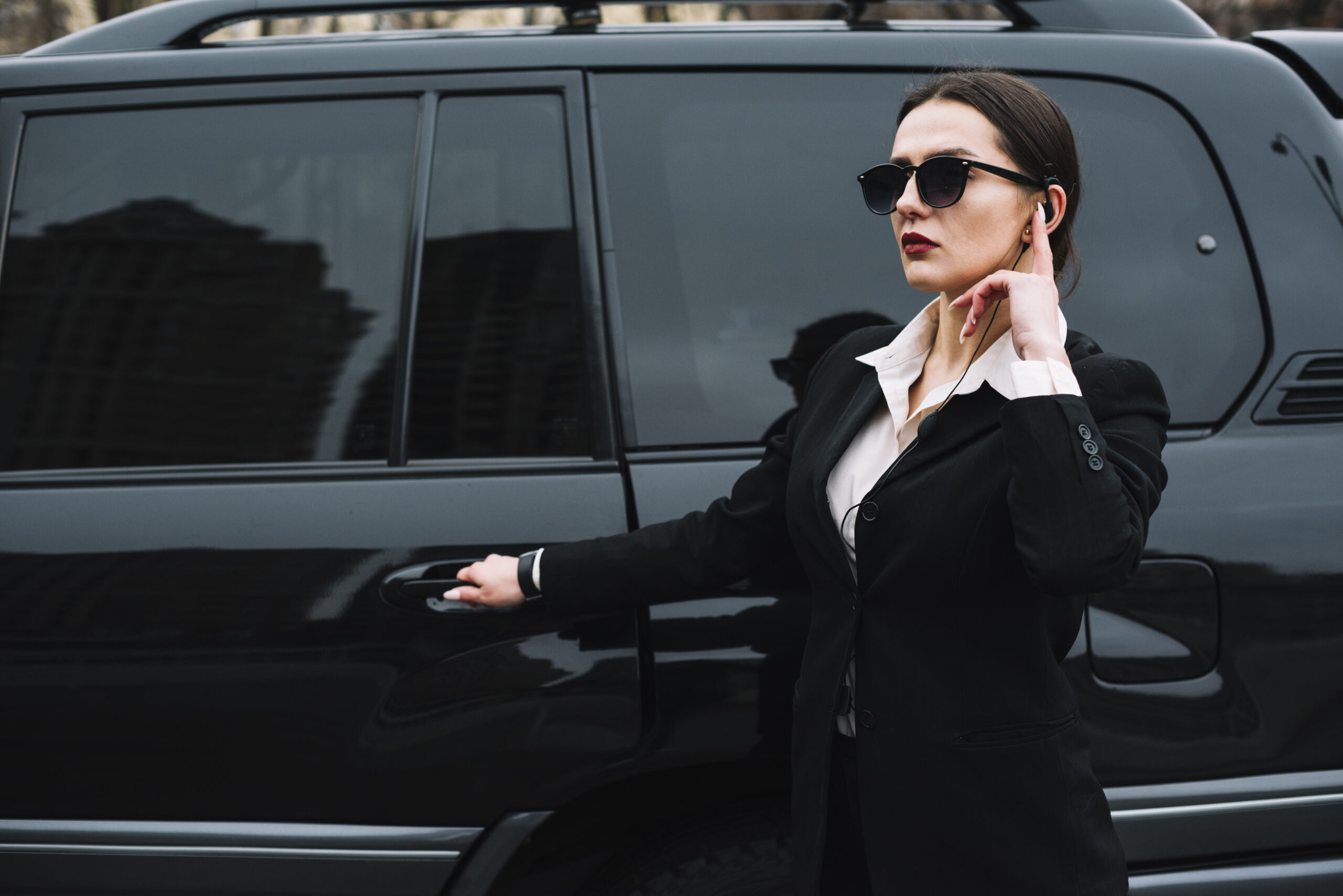 From Angus to Pearson: Why Airport Limo Services Are the Smart Choice