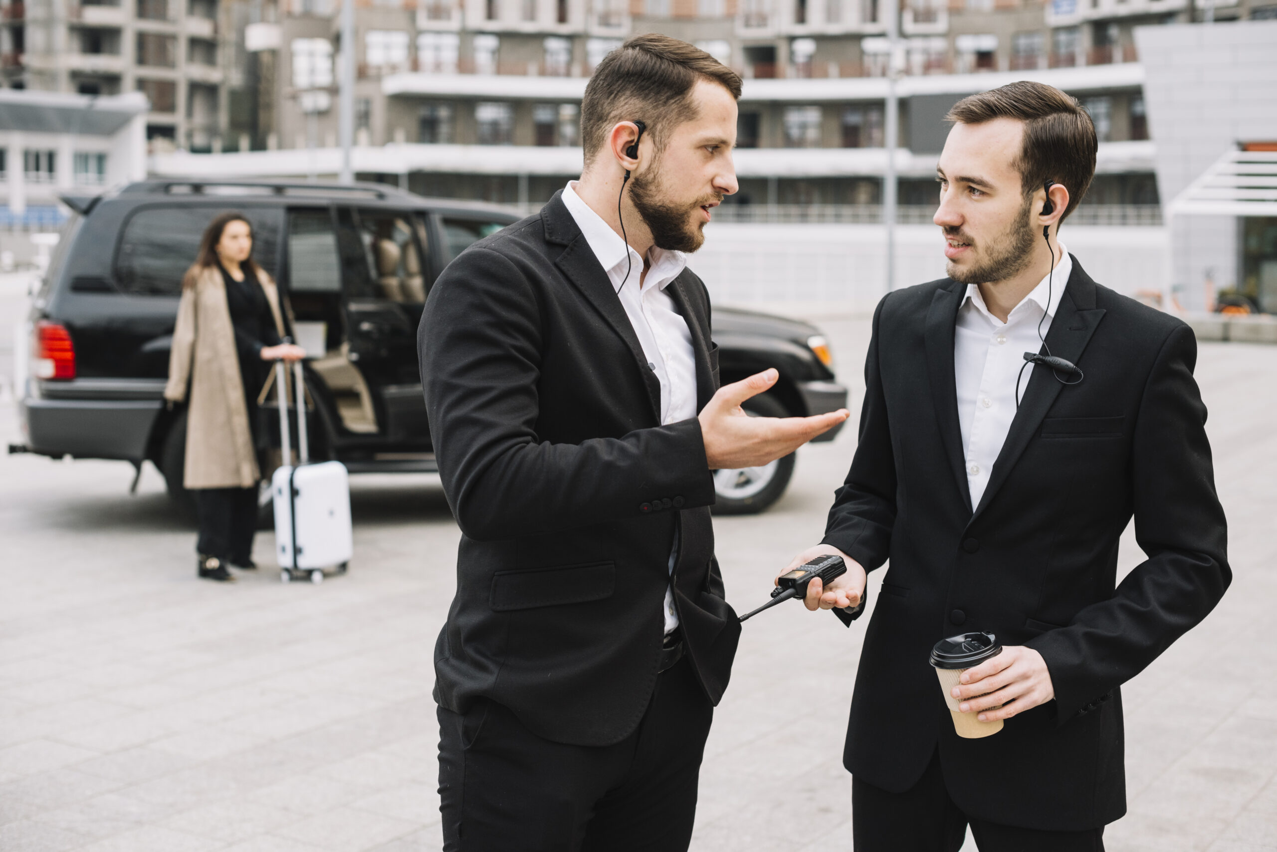 Top 7 Reasons to Book a Binbrook Airport Limo Over a Taxi or Rideshare