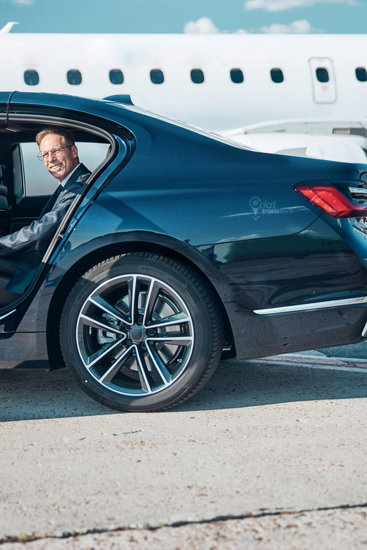 Toronto Corporate Limousine Services