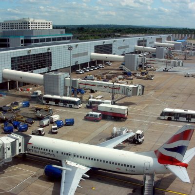 Mainwick Airport Limo – Toronto Pearson Airport Limo Service