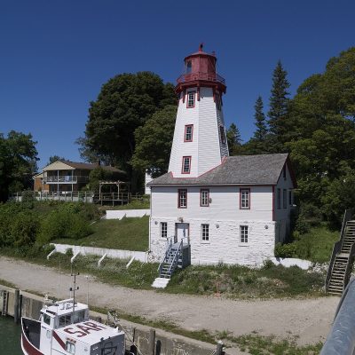 Kincardine_lighthouse_2013